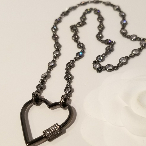 CZ Heart Carabiner Lock Pendant Charm Necklace NEW - Picture 2 of 7